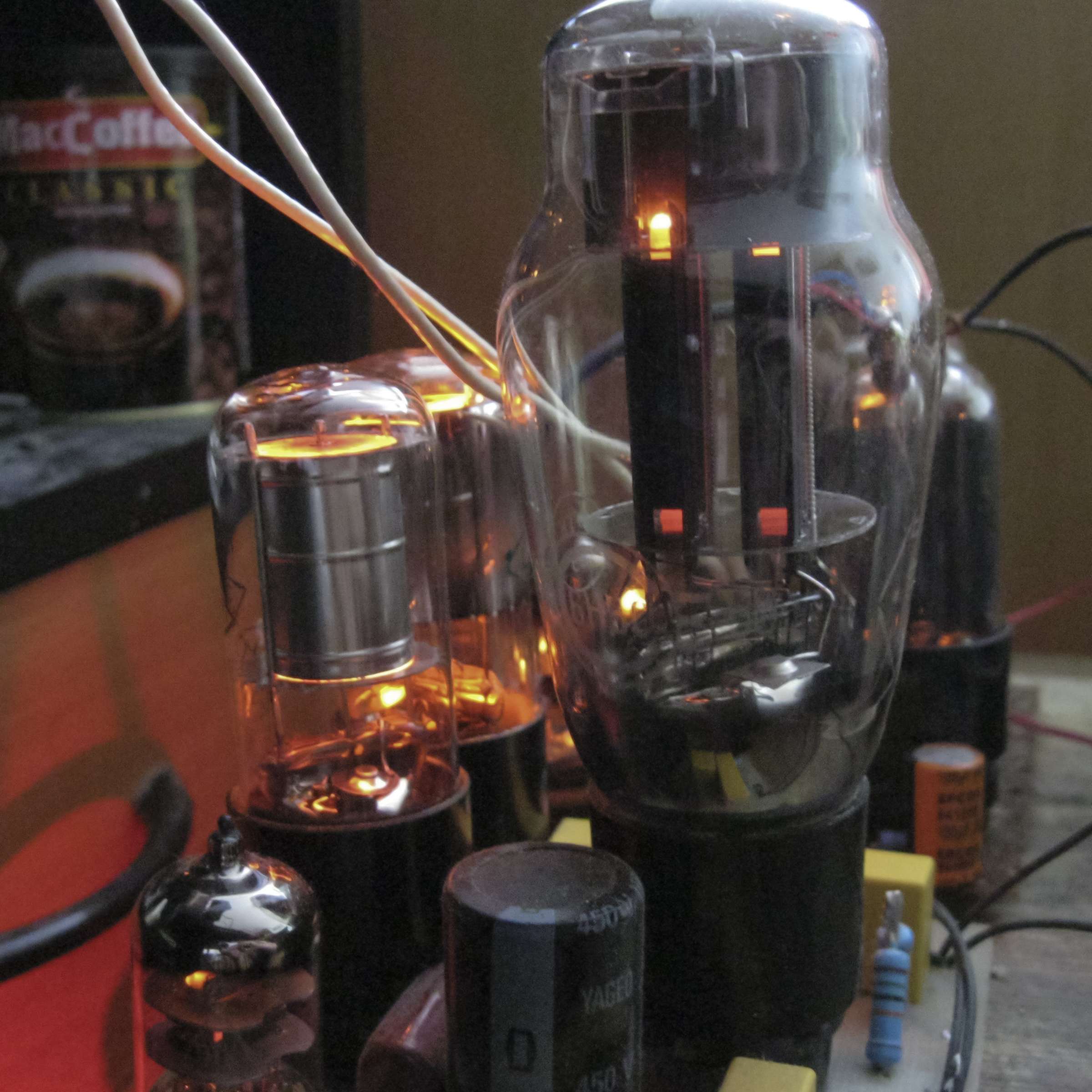 Унифицированный стабилизатор на лампах при проведении испытаний
